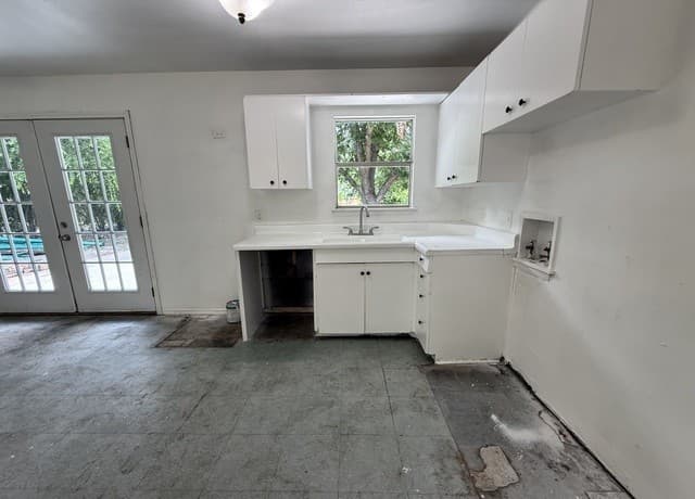 Home for sale at 6927 Biscayne in San Antonio, TX — photo 3