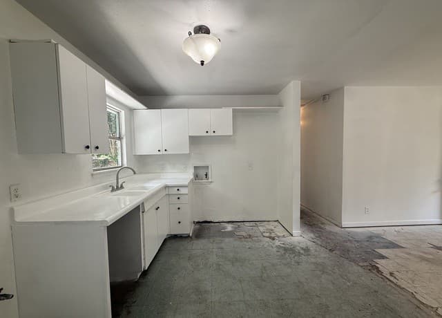 Home for sale at 6927 Biscayne in San Antonio, TX — photo 4