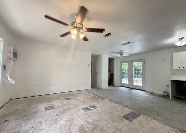 Home for sale at 6927 Biscayne in San Antonio, TX — photo 5