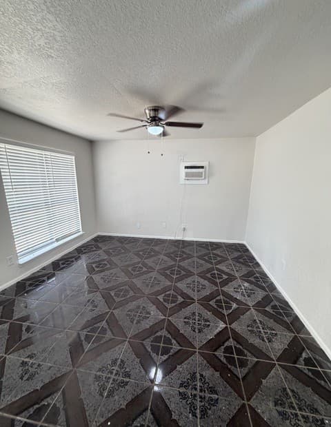 Home for sale at 10707 Claymore in San Antonio, TX — photo 5