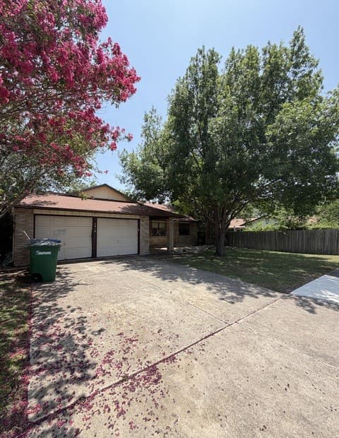 Home for sale at 4810 Bohill in San Antonio, TX — photo 2