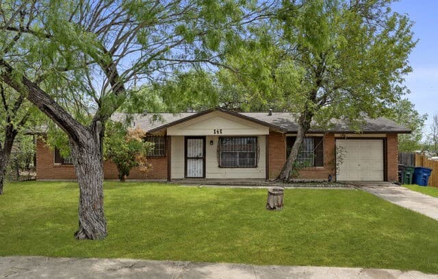 Home for sale at 146 Mountain Valley St in San Antonio, TX — photo 2
