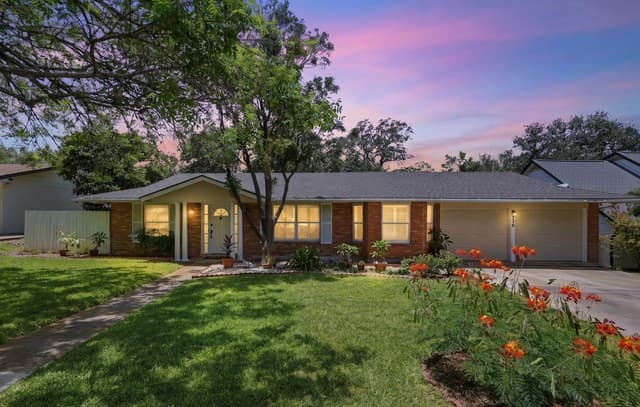 Home for sale at 730 Indigo St in San Antonio, TX — photo 1