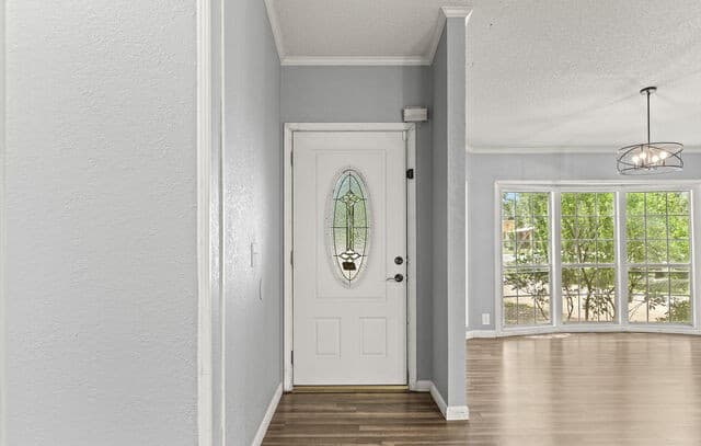 Home for sale at 402 N Walnut Way in Boerne, TX — photo 5