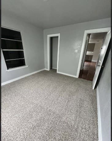 Home for sale at 1827 Dahlgreen Ave in San Antonio, TX — photo 4