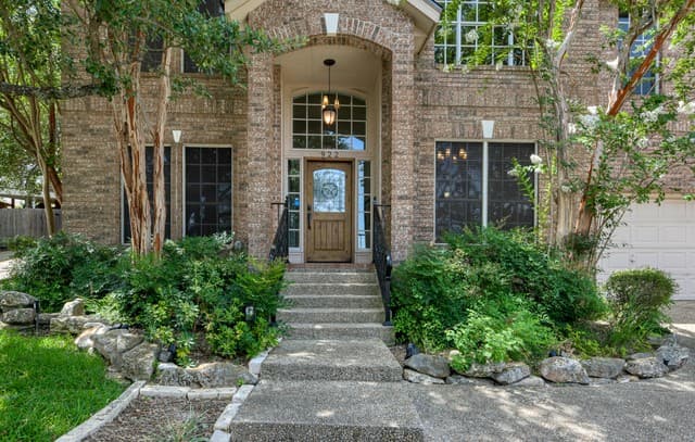 4-bedroom home for sale at 922 Riverstone Dr in San Antonio TX