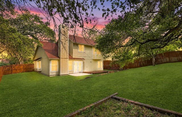 Home for sale at 6915 Raintree Frst in San Antonio, TX — photo 4