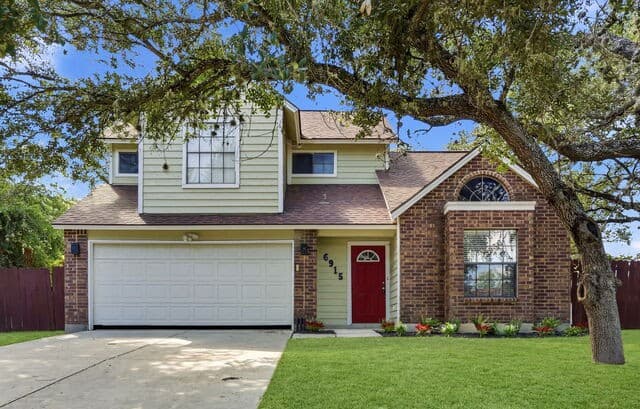 Home for sale at 6915 Raintree Frst in San Antonio, TX — photo 5