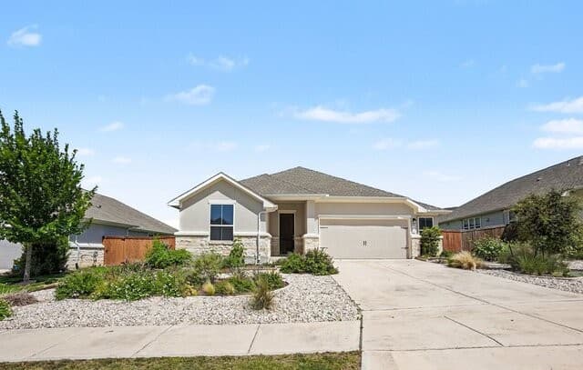 Home for sale at 6506 Crockett Cv in Schertz, TX — photo 2