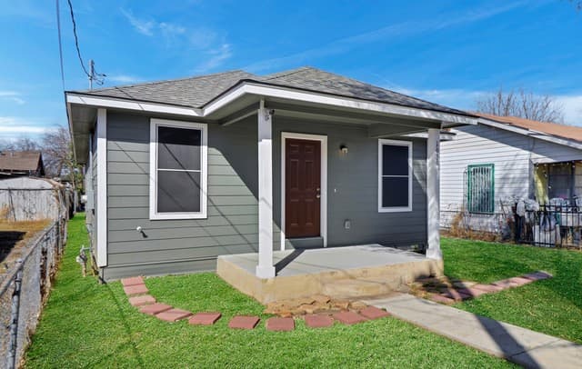 Home for sale at 1635 Arbor Pl in San Antonio, TX — photo 4