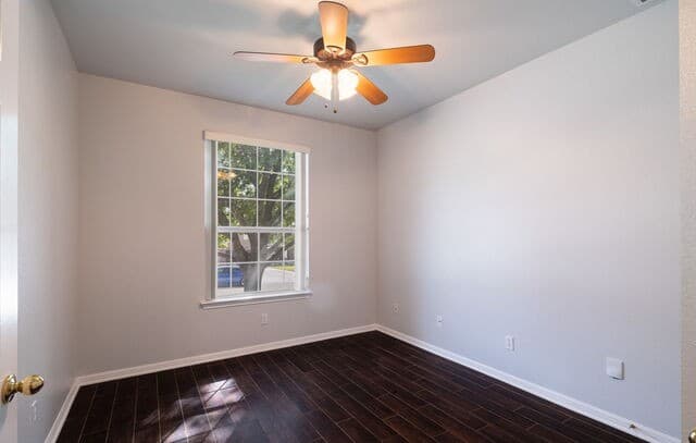 Home for sale at 108 Shadow Mountain Dr in Cibolo, TX — photo 5