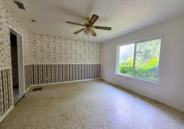 Home for sale at 4438 First View Dr in San Antonio, TX — photo 3