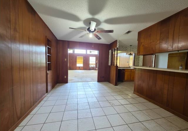 Home for sale at 4438 First View Dr in San Antonio, TX — photo 5