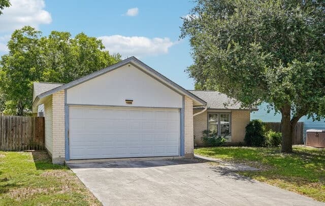 Home for sale at 10208 Flatland Trail in Converse, TX — photo 2
