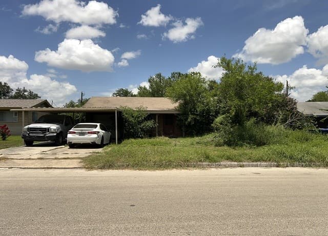 Home for sale at 6283 Cedar Valley Dr in San Antonio, TX — photo 1