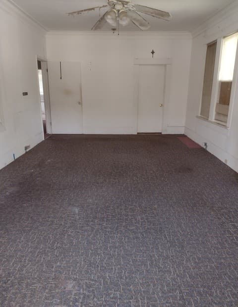 Home for sale at 914 E Grayson St in San Antonio, TX — photo 5