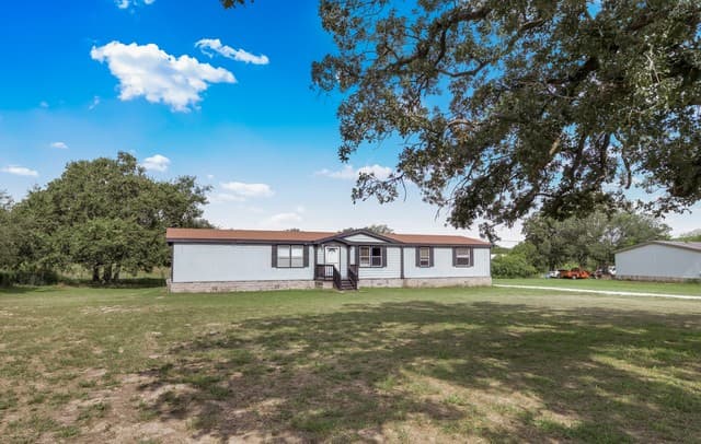 Home for sale at 22707 Savannah Hts in Von Ormy, TX — photo 2