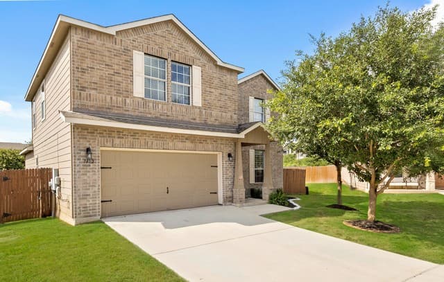 4-bedroom home for sale at 7402 Derby Vis in Selma TX