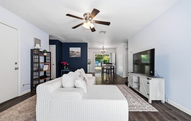 Home for sale at 5279 Charolais Dr in San Antonio, TX — photo 2