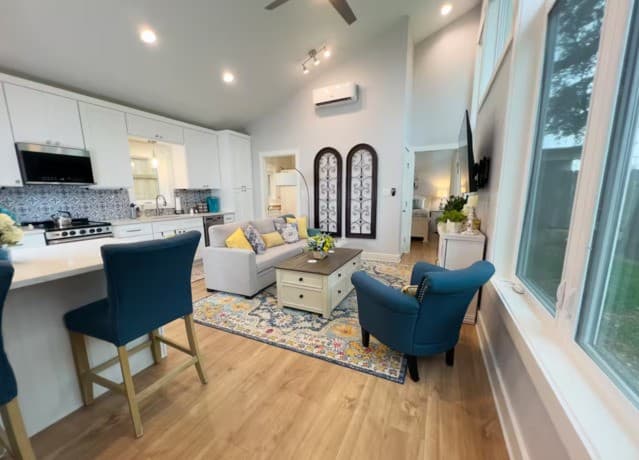 1-bedroom rental at 12306 Ecksminster Unit 1 in San Antonio, TX — photo 3