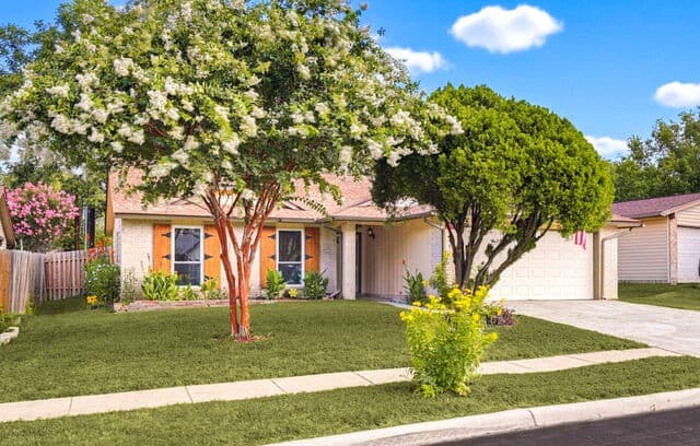 Home for sale at 13930 Mission Valley in San Antonio, TX — photo 2