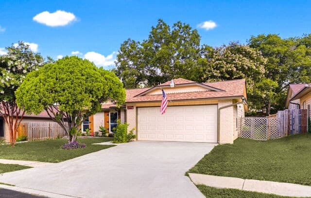Home for sale at 13930 Mission Valley in San Antonio, TX — photo 4