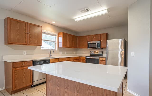 Home for sale at 6117 Portchester in Schertz, TX — photo 5