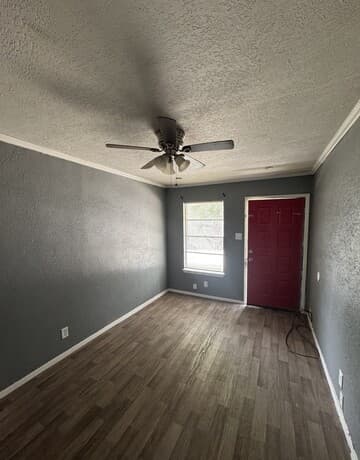 1-bedroom rental at 3614 Neer Ave Unit 6 in San Antonio, TX — photo 2