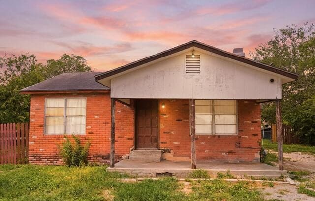Home for sale at 607 Rockwell Blvd in San Antonio, TX — photo 1