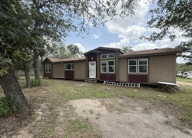 Home for sale at 129 Oak Shadow in Floresville, TX — photo 1