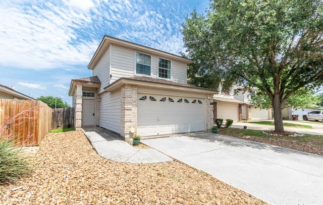 Home for sale at 4012 Desert Circle in San Antonio, TX — photo 1