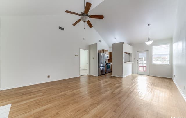 2-bedroom rental at 133 Whisper Way in Boerne, TX — photo 2