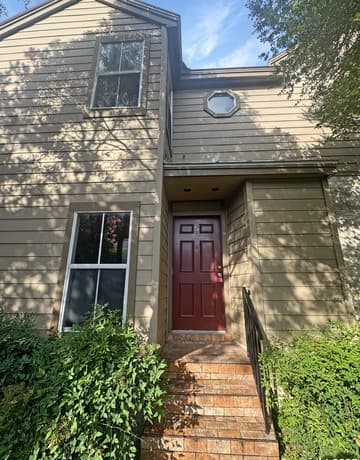 3-bedroom rental at 210 Circle St Unit 05 in Alamo Heights TX