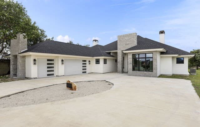 Home for sale at 232 Steeplebrook in Spring Branch, TX — photo 1