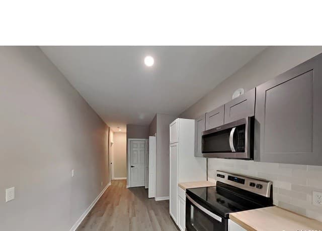 2-bedroom rental at 138 Hess St in San Antonio, TX — photo 5