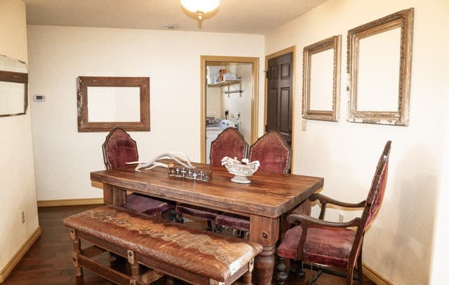 Home for sale at 518 Indian Crossing in Jourdanton, TX — photo 5