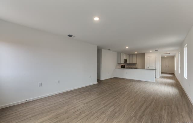 3-bedroom rental at 11715 Blasting Way in Von Ormy, TX — photo 3