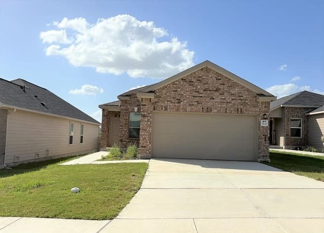 3-bedroom rental at 5651 Foppiano Loop in Converse, TX — photo 1