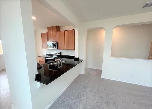 3-bedroom rental at 5651 Foppiano Loop in Converse, TX — photo 3