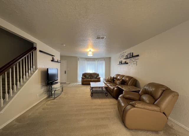Home for sale at 5307 Dannelly Fld in San Antonio, TX — photo 2