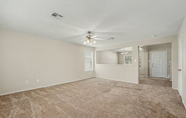 Home for sale at 224 Hereford St in Cibolo, TX — photo 3