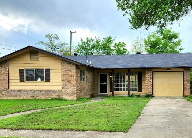 Home for sale at 4426 Jamestown in San Antonio, TX — photo 1