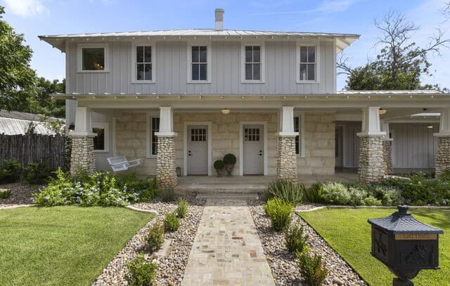 Home for sale at 824 High St in Comfort, TX — photo 4