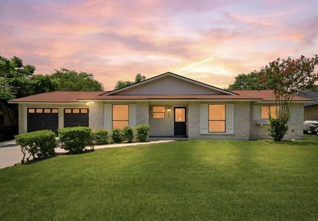 Home for sale at 6835 Twin Lake Dr in San Antonio, TX — photo 1