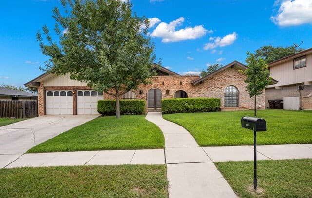 Home for sale at 6339 Pickering Dr in San Antonio, TX — photo 1