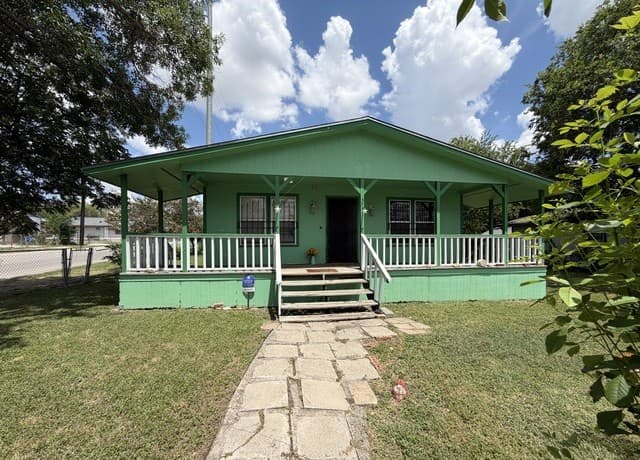 Home for sale at 378 N San Ignacio in San Antonio, TX — photo 1