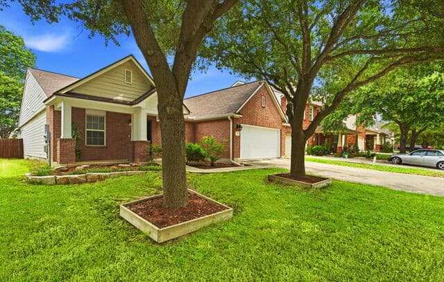 Home for sale at 130 Bentwood Ranch in Cibolo, TX — photo 3