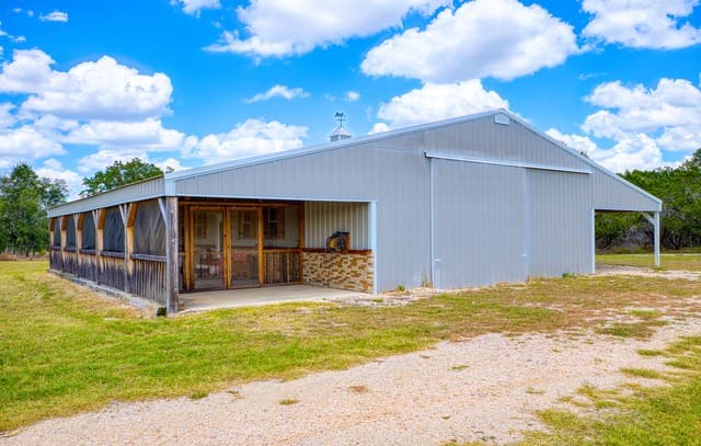 Home for sale at 323 Buckskin Trl in Bandera, TX — photo 3