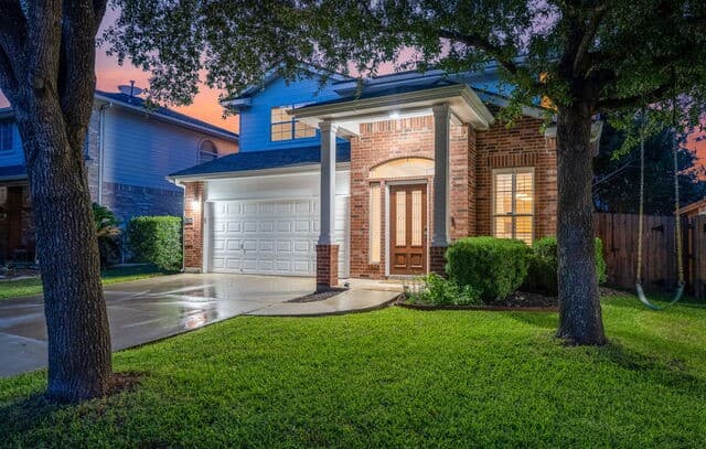 Home for sale at 544 Foxford Run in Schertz, TX — photo 2
