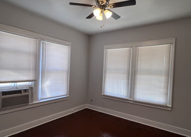 Home for sale at 215 Jennings in San Antonio, TX — photo 3
